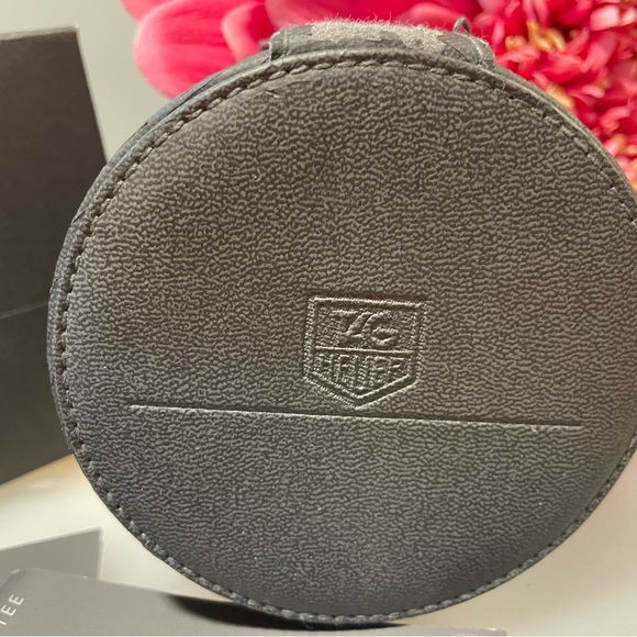 Tag Heuer 6000 Pro Women’s Watch - Picture 7 of 13